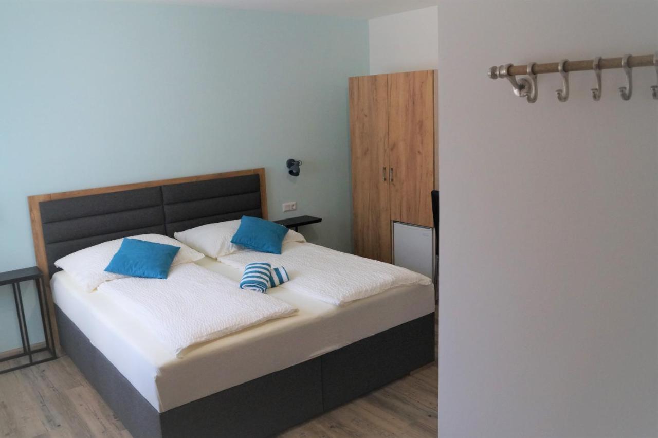 Gaestehaus Gisch Sandra Podersdorf am See Εξωτερικό φωτογραφία